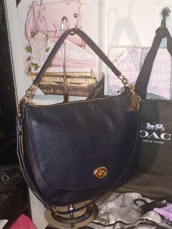 Coach Handbags - Coach Turn Lock Hobo Bag